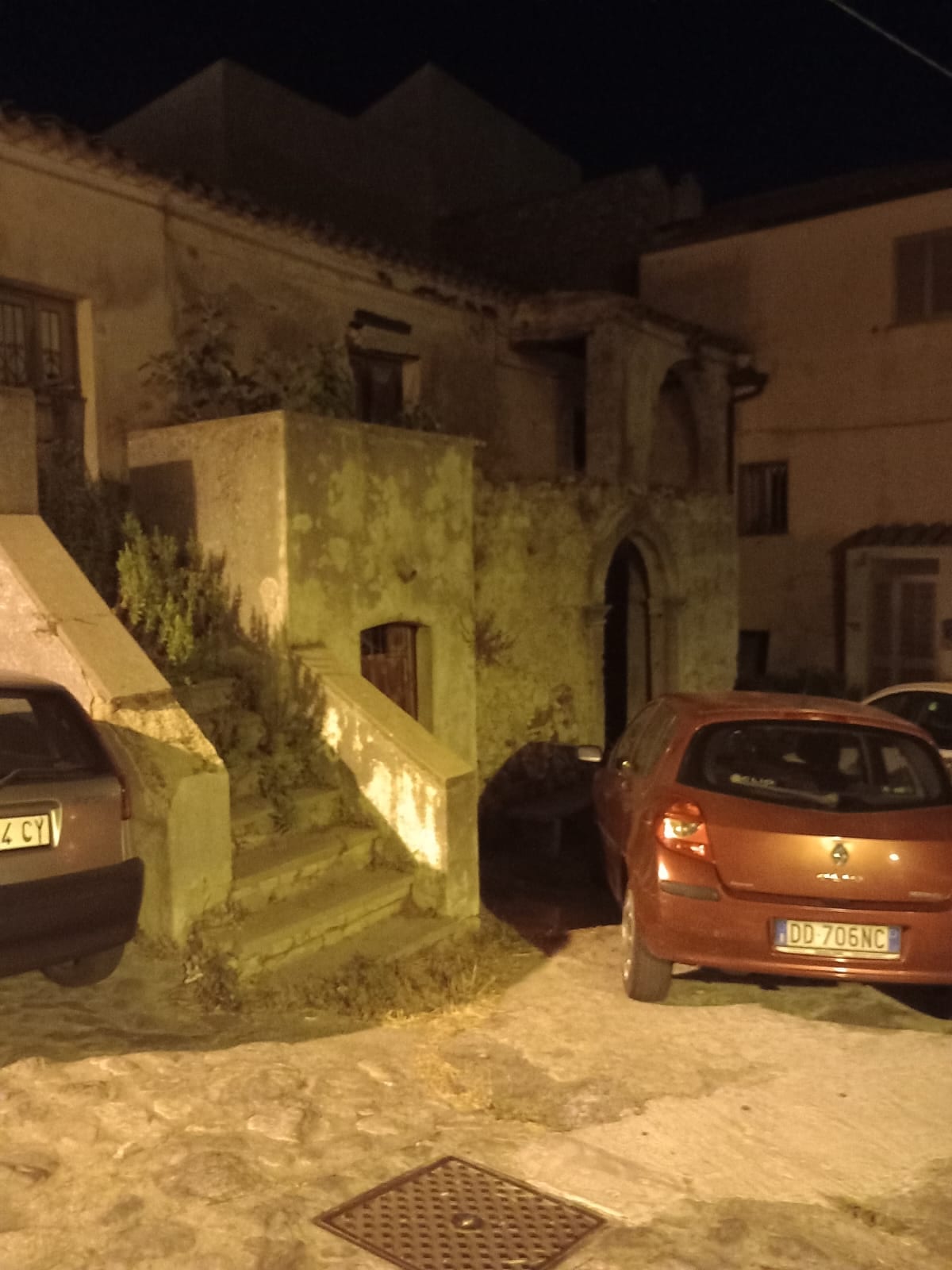 Staletti — cdv staletti night street archway 01